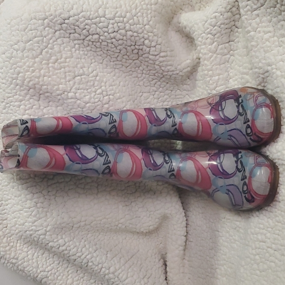 Coach Pixy Glaser Graffiti Rain Boots size 10 - Picture 2 of 8